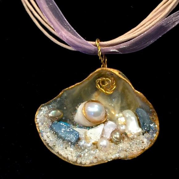 SJC Original Signed “Under The Sea” Pendant - Picture 2 of 8